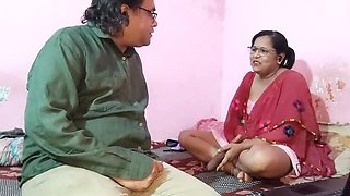 Desi MILF Homemade Chocolate Cream Licking Amateur 4K