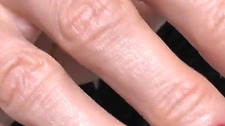 Natural Red Fingernails, JOI Lady Victoria Valente