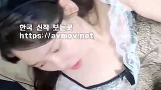 Amateur housewife blowjob and handjob with cumshot