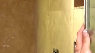 Massage and oral sex by unbelieavable hottie