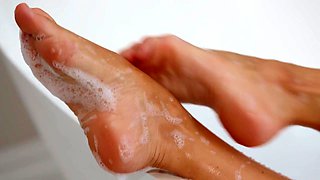 Making Madison Wet With Manuel Ferrara, Madison Ivy - Brazzers