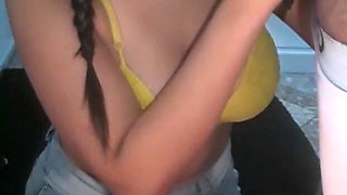 Gave a Blowjob and Received a Cumshot in Her Mouth
