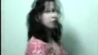 Watch this desi bhabhi bathing and naked at home in the