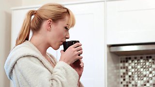 Hardcore fucking in the kitchen with blonde Anny Aurora - HD