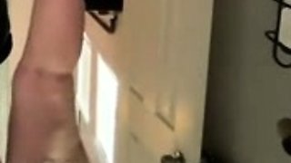 Amateur wild chick solo masturbation