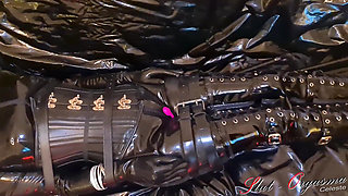 Slave slut-orgasma Celeste bound in black latex and leather pushed to a orgasm