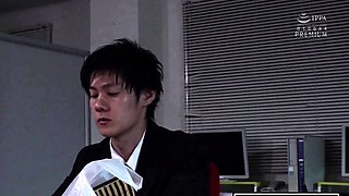 Japanese Slut Takes A Cumshot