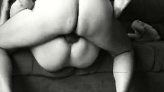 En massiv belastning af mine store tyske brystvorter