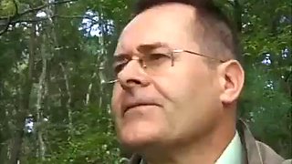 Walk in the Woods: Blowjob, Licking  Amateur Porn