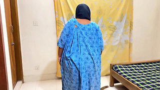 Huge Hanging Milky Tits & Ass Hot Indonesia Muslim Aunty Clean My Room & Try to Seduce Me for Sex