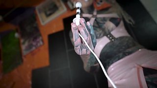 Piss fetish WAM gal solo toys