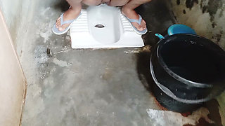I had sex with the neighbour lady in bathroom.