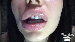 My perfect new puffy big glossy lips!