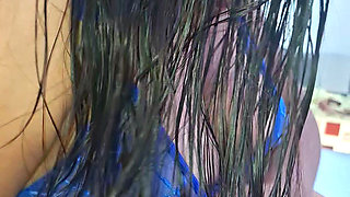 My best friend takes me to a motel before asks me to do oral