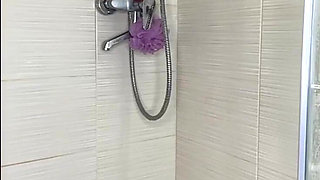 Amateur Anal Fucking in Shower so Hard