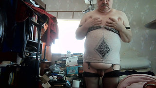 THE CUM PIG - pig cumm.