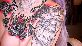 Gothic Maid Gives Sloppypovtitwank and Uses Fuckmachine