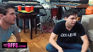 Bffs - 4 hot besties undress down their dress