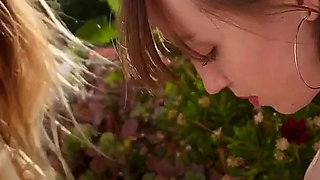 Dee Vine & Kate Quinn