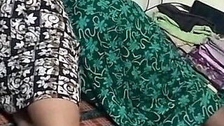 Dirty Talking with Three Aunty