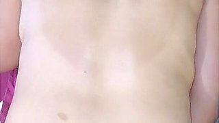 After Cumming, I Asked Him to Give Me a Cum Bath on My Back