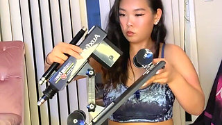 Sex Machine Unboxing and Testing Huge Orgasm