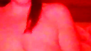 An Amazing Orgasm with My Clit Sucker