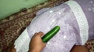 Reshmi Alone with Money First Time Indian Sex