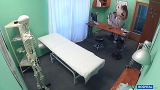 Dark haired reporter with Small Boobs screws a doctor during her casting - faux hospital