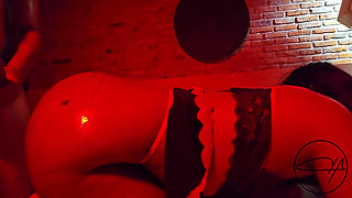 Influencer Debuts a Big Dick Guy Raw, Untill He Cums Inside of Her - Handre POV