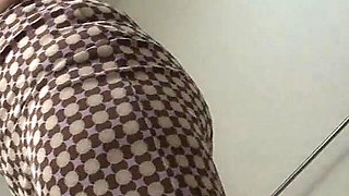 50S Big-breasted and Big-assed Stepmother Game - Shows off Her Body to Tempt Her Stepson’s Crotch - Numata Sae_part1