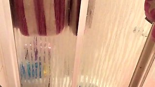 Amateur Blonde with Tiny Titties Masturbates with Fruit