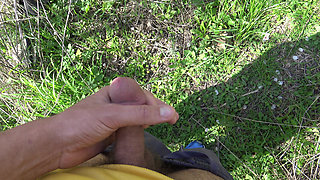 OH MY GOD !!! This Perverted American Milf Let Me Cum In Her Panties !!!