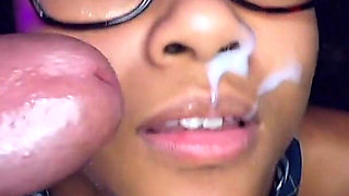 College Girl Amari Gold Gives a Double BJ
