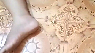 Village Pregnant Aunty Hot Boobs and Pussy Fingering