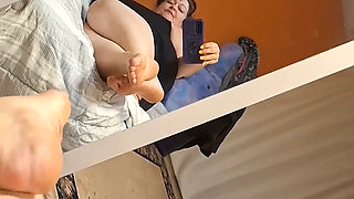 My Sexy Feet Love to Play