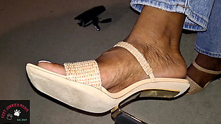 Belle Hadja Pretty Feet of the Night