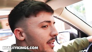 Watch graceful Yeri Blue and Chloe Lapiedra's video