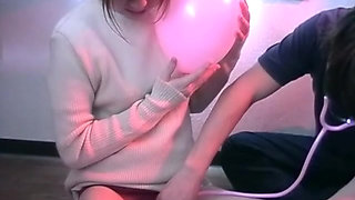 Japanese Girl Likes It on the Floor