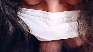 Pakistani hot model Zara khan showimg her big watermelon