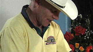 Teen blowjob and hardcore fun