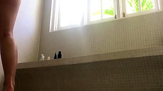 Dani Daniels . com - Shower Masturbation
