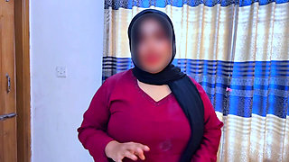 Arab Beautiful Huge Ass & Big Tits Hot Stepmom Squirt & Pee After Pussy Jerking