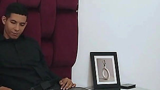 I Masturbate and Come by Watching My Stepmother Get Fucked