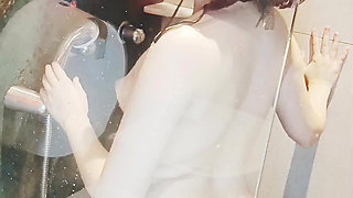 Perfect and natural body Latina dances sexy