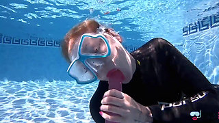 Underwater Blowjob Challenge - Gagging on My Sinking Dildo