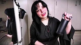 Witch Palm Reader Pumps & Rides You Until You Pop!