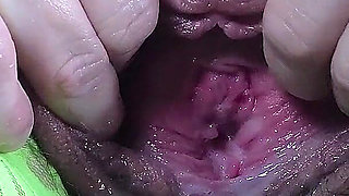 MILF Extreme Close up Fat Pussy G Spot Vibrator Play & Orgasm