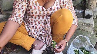 Husband Wife Romantic Sex Video Part 01