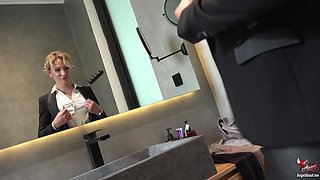 771 Lucky for Delivery Man